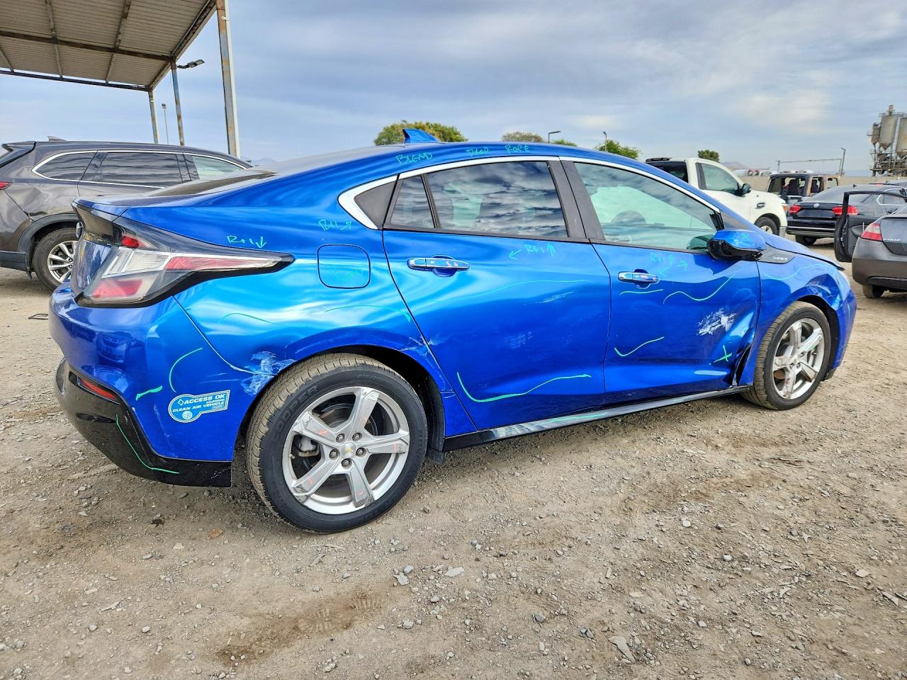 2016 CHEVROLET VOLT LT photo 7