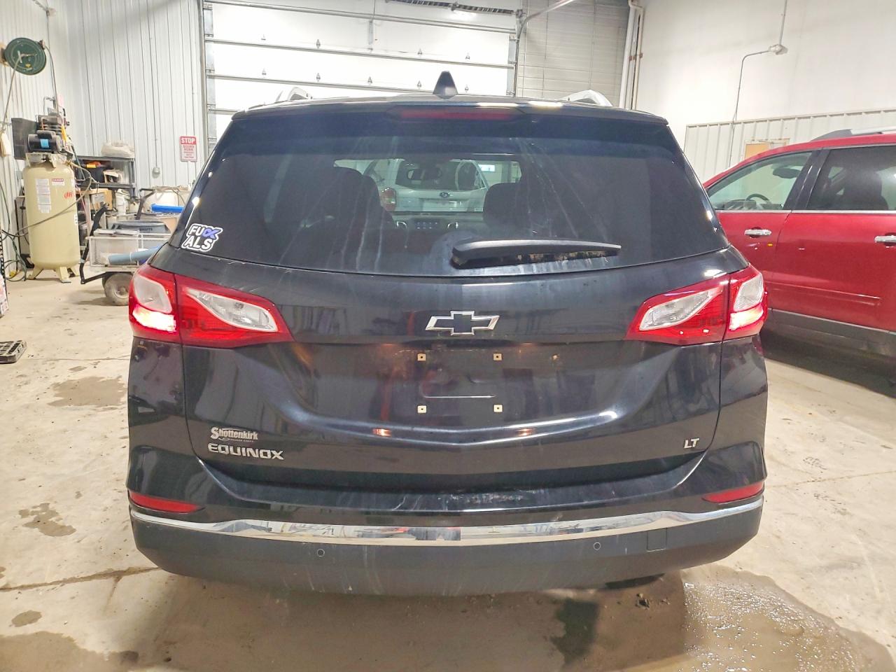 2020 CHEVROLET EQUINOX LT photo 6