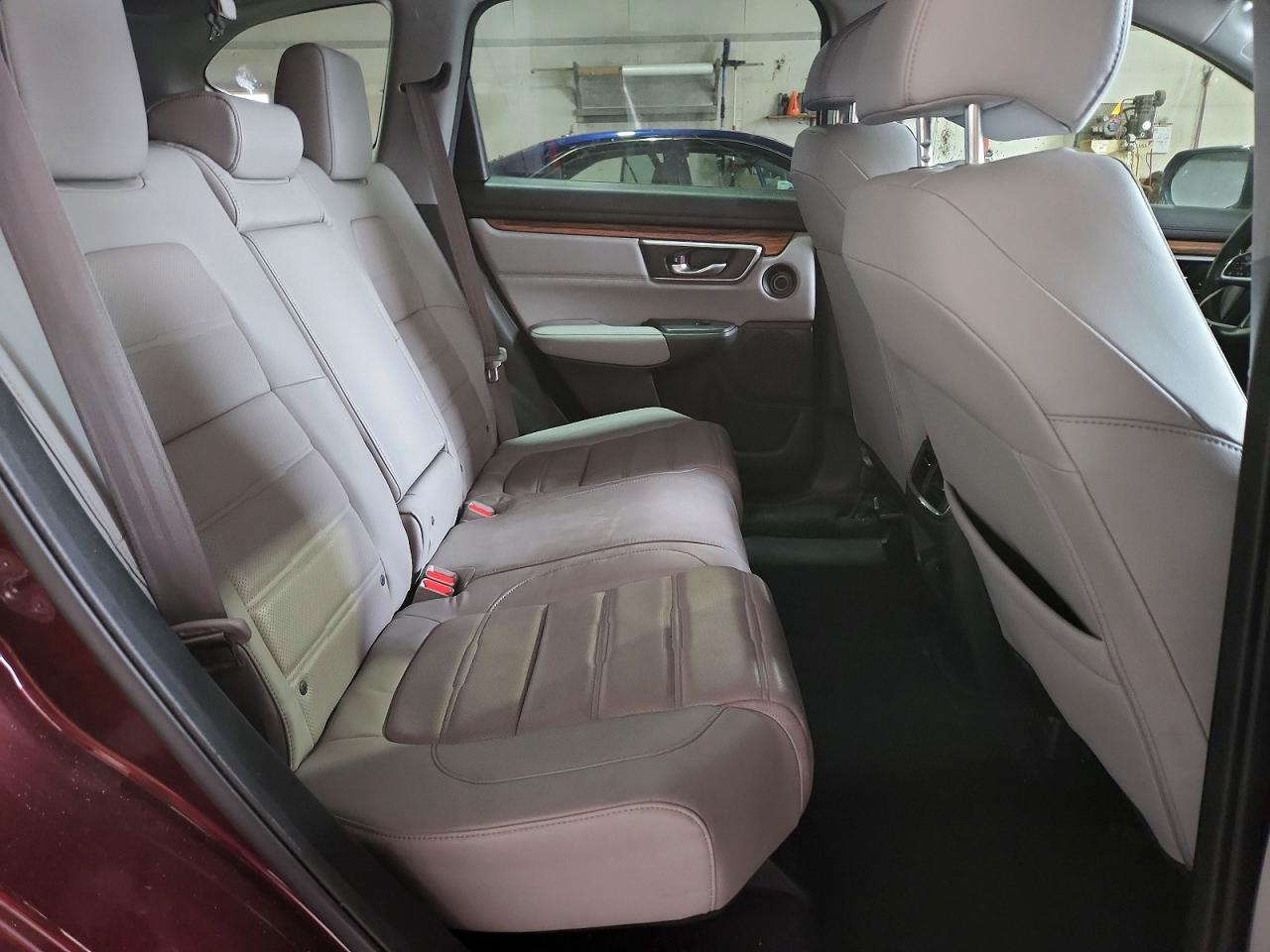 2017 HONDA CR-V TOURING photo 10