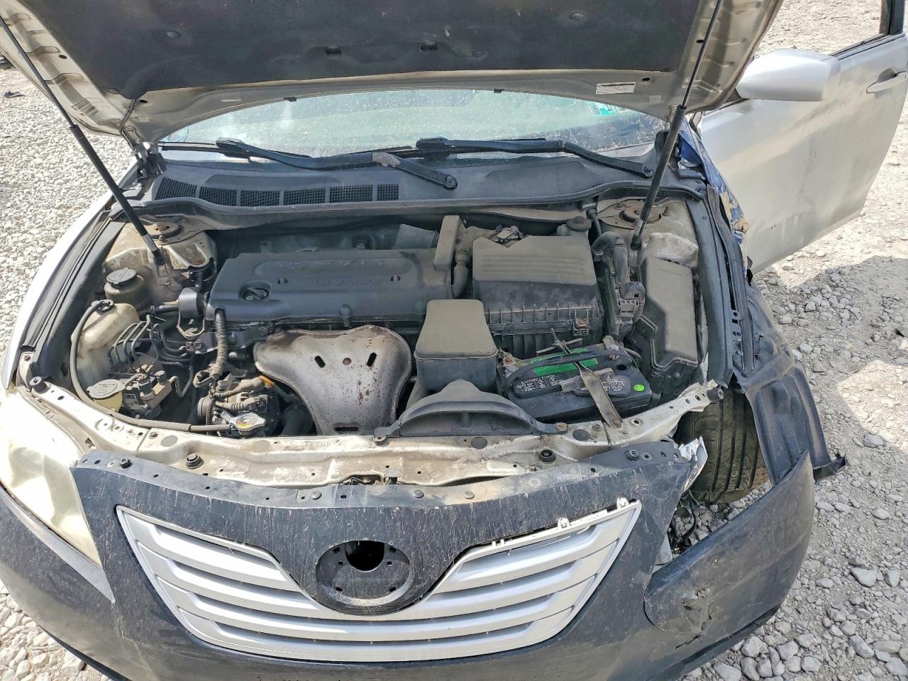 2009 TOYOTA CAMRY LE photo 11