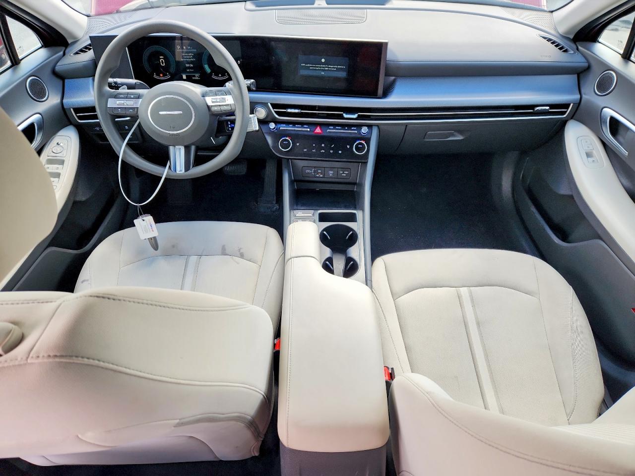 2025 HYUNDAI SONATA SEL photo 15