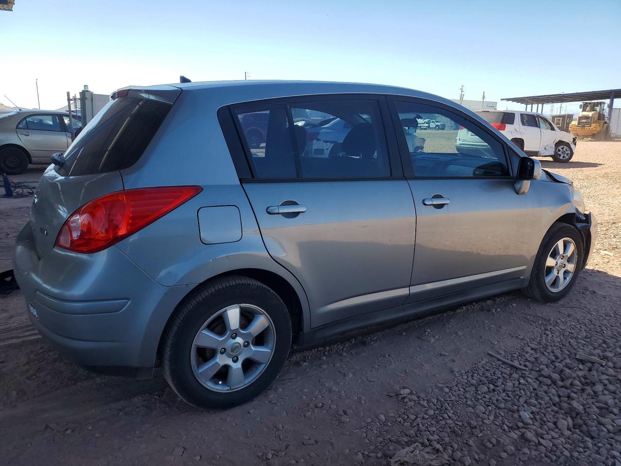 2012 NISSAN VERSA 1.8 S photo 5