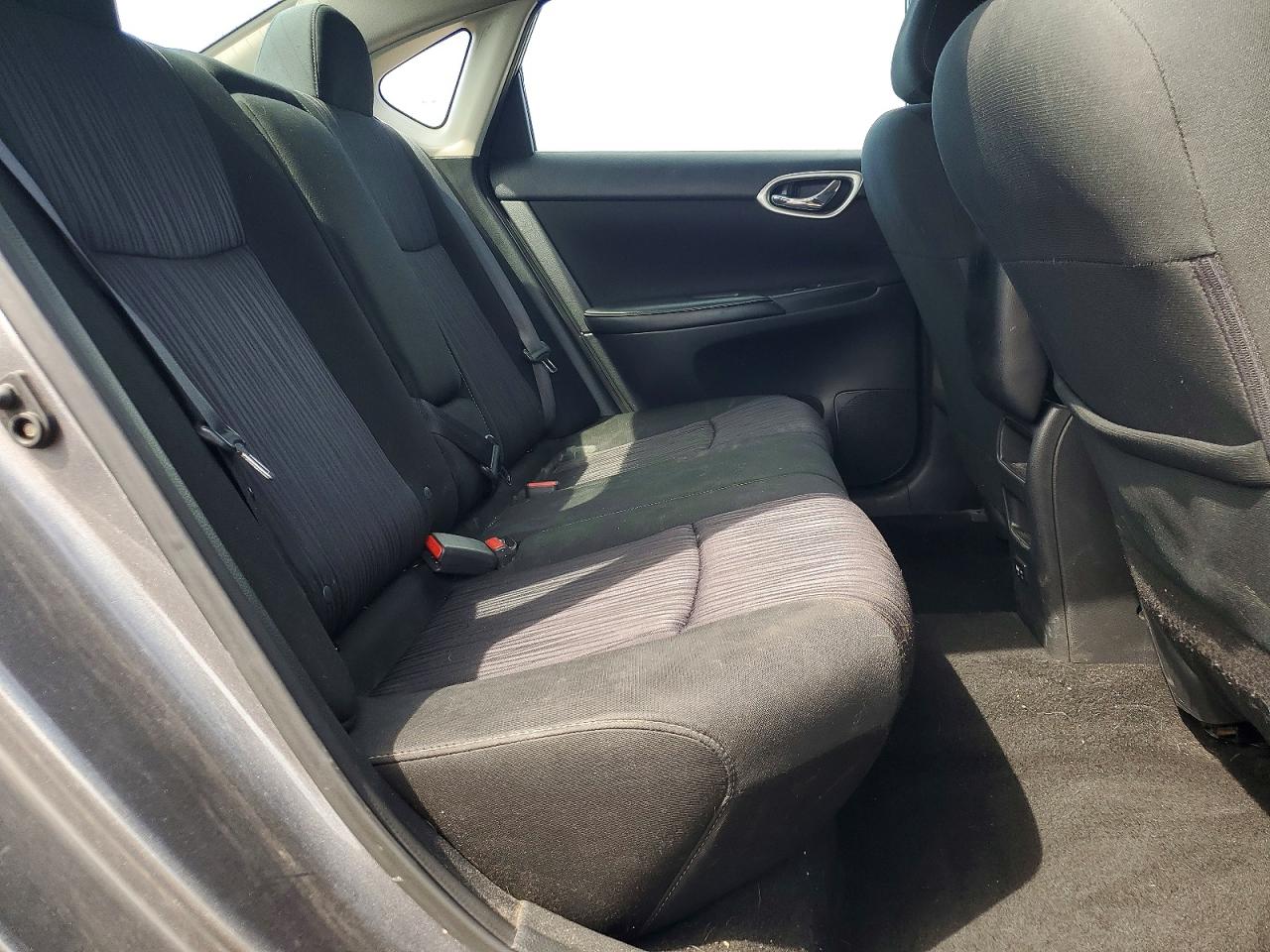 2019 NISSAN SENTRA SV photo 10