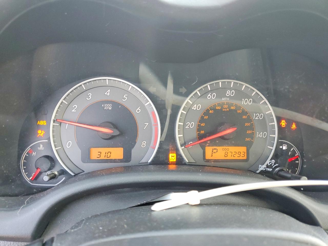 2010 TOYOTA COROLLA S photo 9