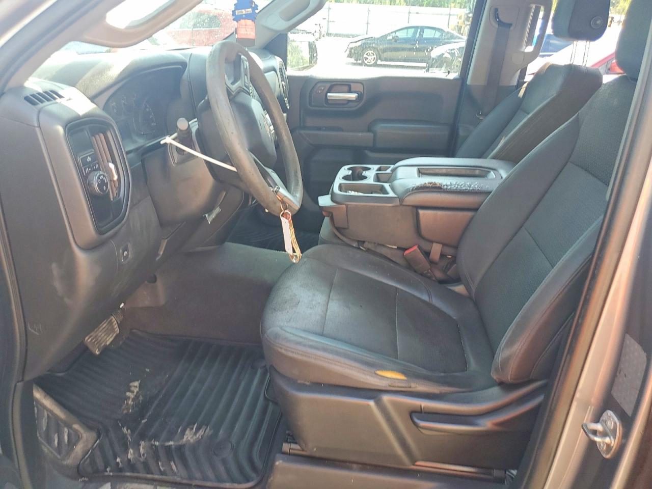 2019 CHEVROLET SILVERADO C1500 CUSTOM photo 13