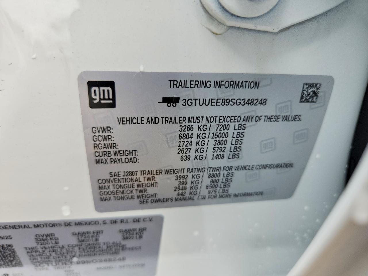 2025 GMC SIERRA K1500 AT4 photo 12