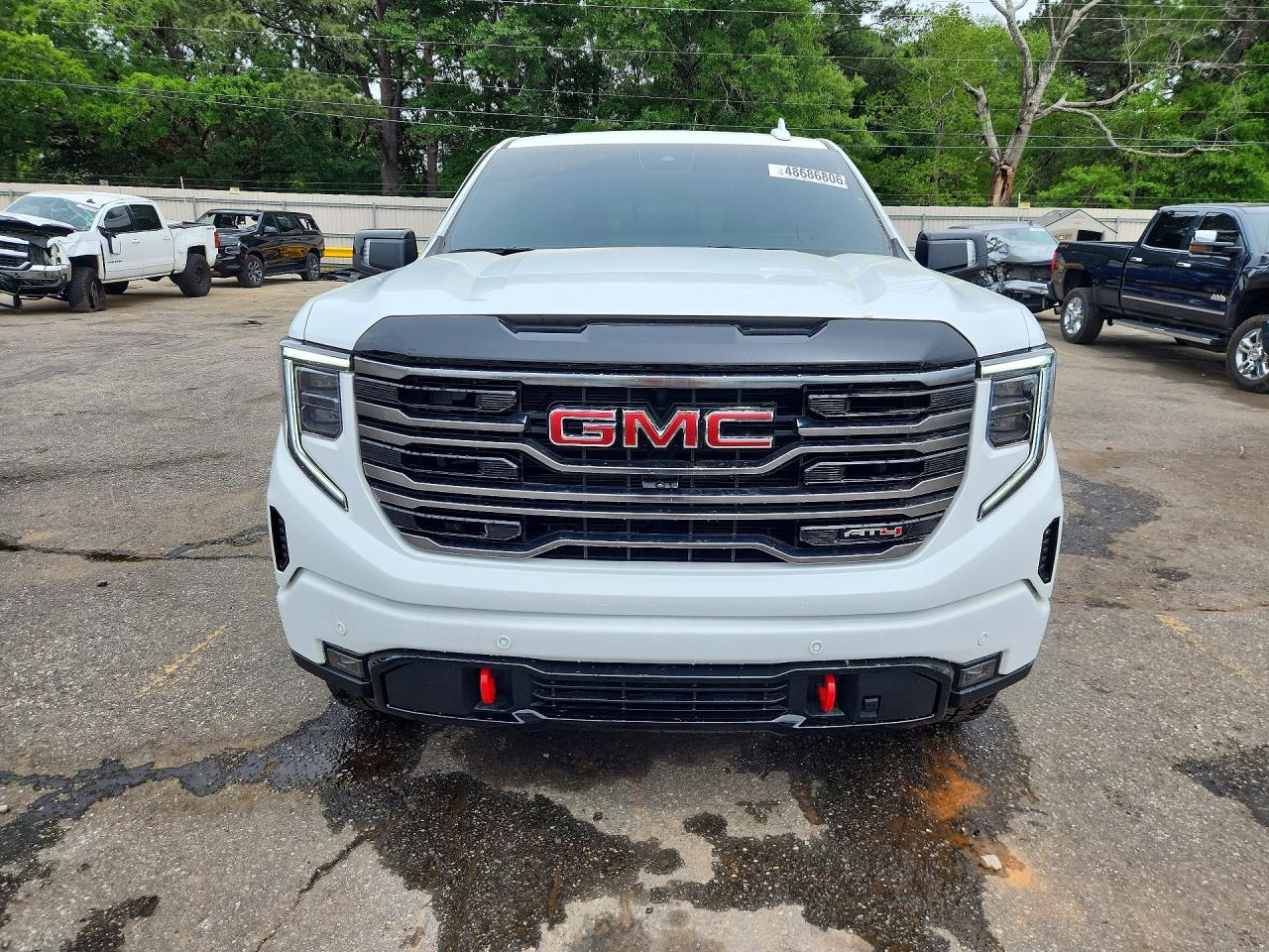 2025 GMC SIERRA K1500 AT4 photo 5