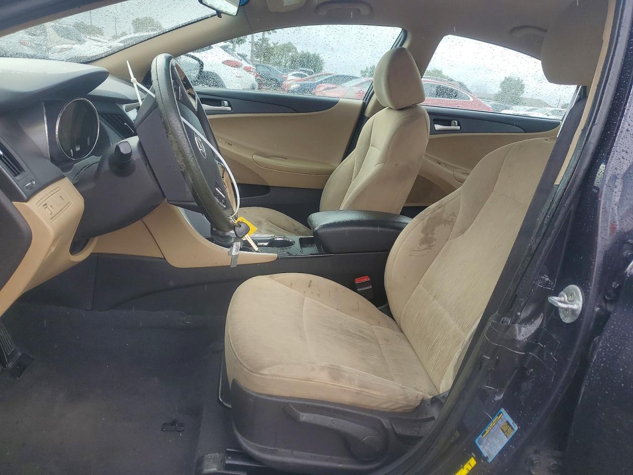 2011 HYUNDAI SONATA GLS photo 19