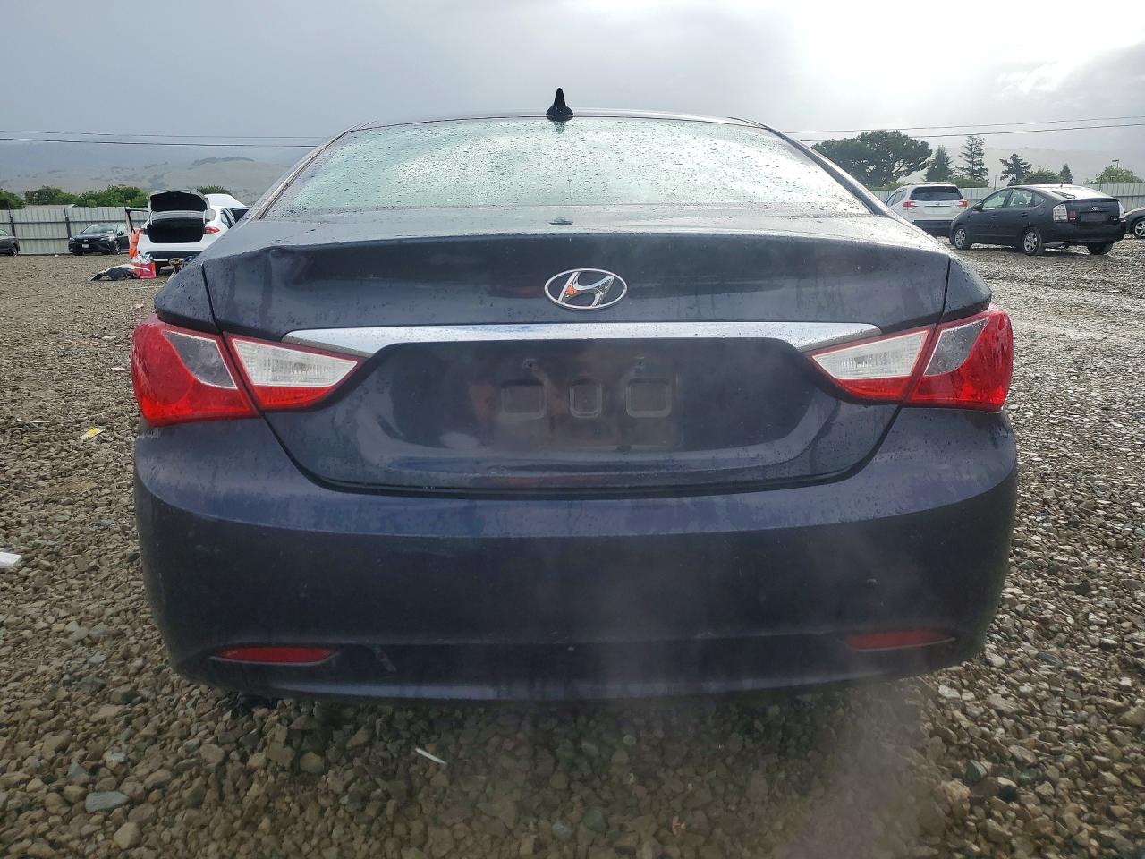 2011 HYUNDAI SONATA GLS photo 16