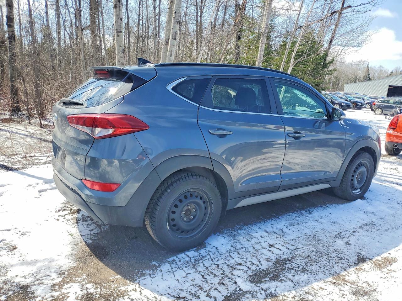 2017 HYUNDAI TUCSON SE photo 7