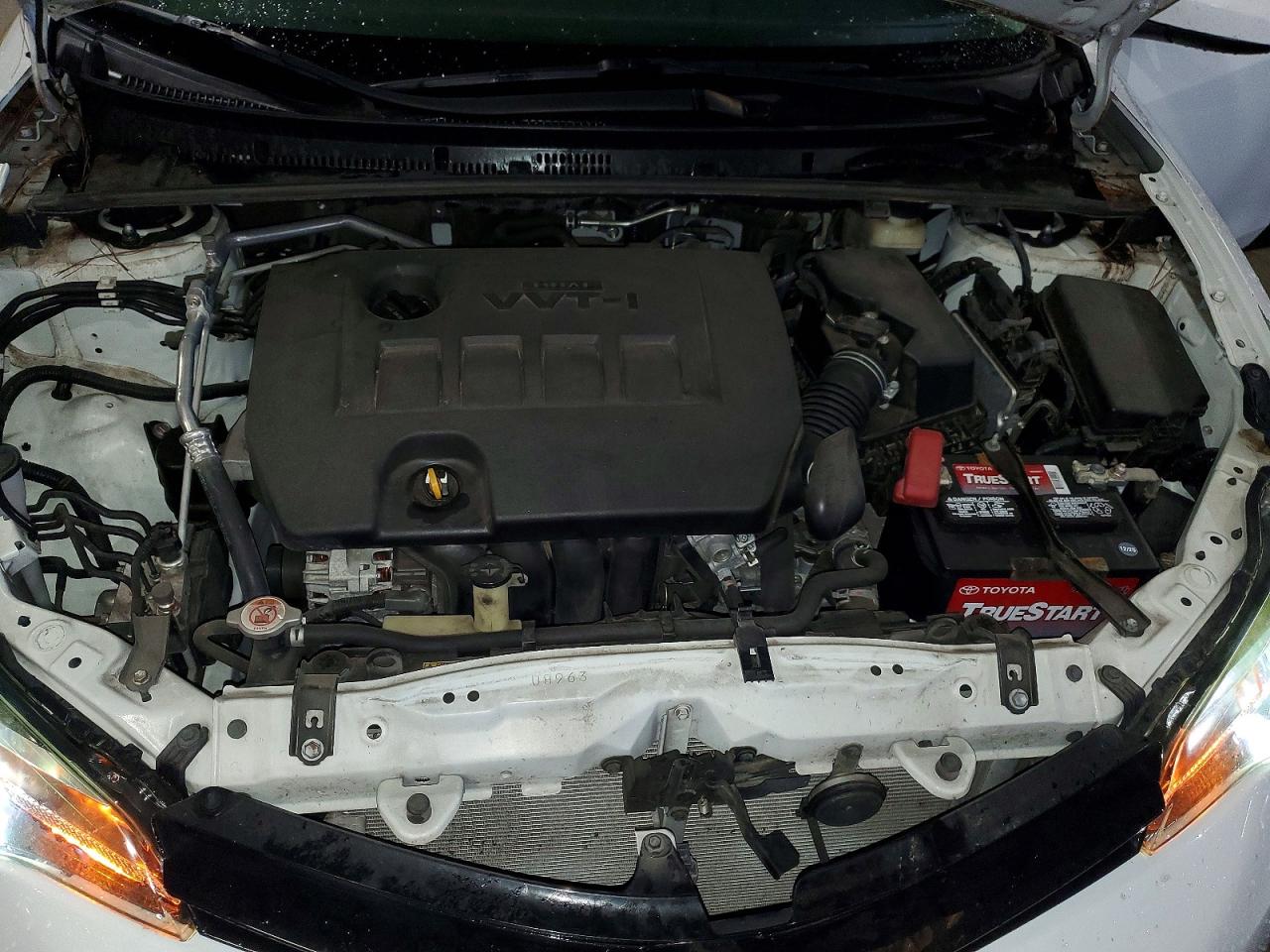 2018 TOYOTA COROLLA LE photo 21