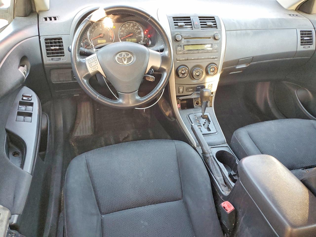 2009 TOYOTA COROLLA S photo 15