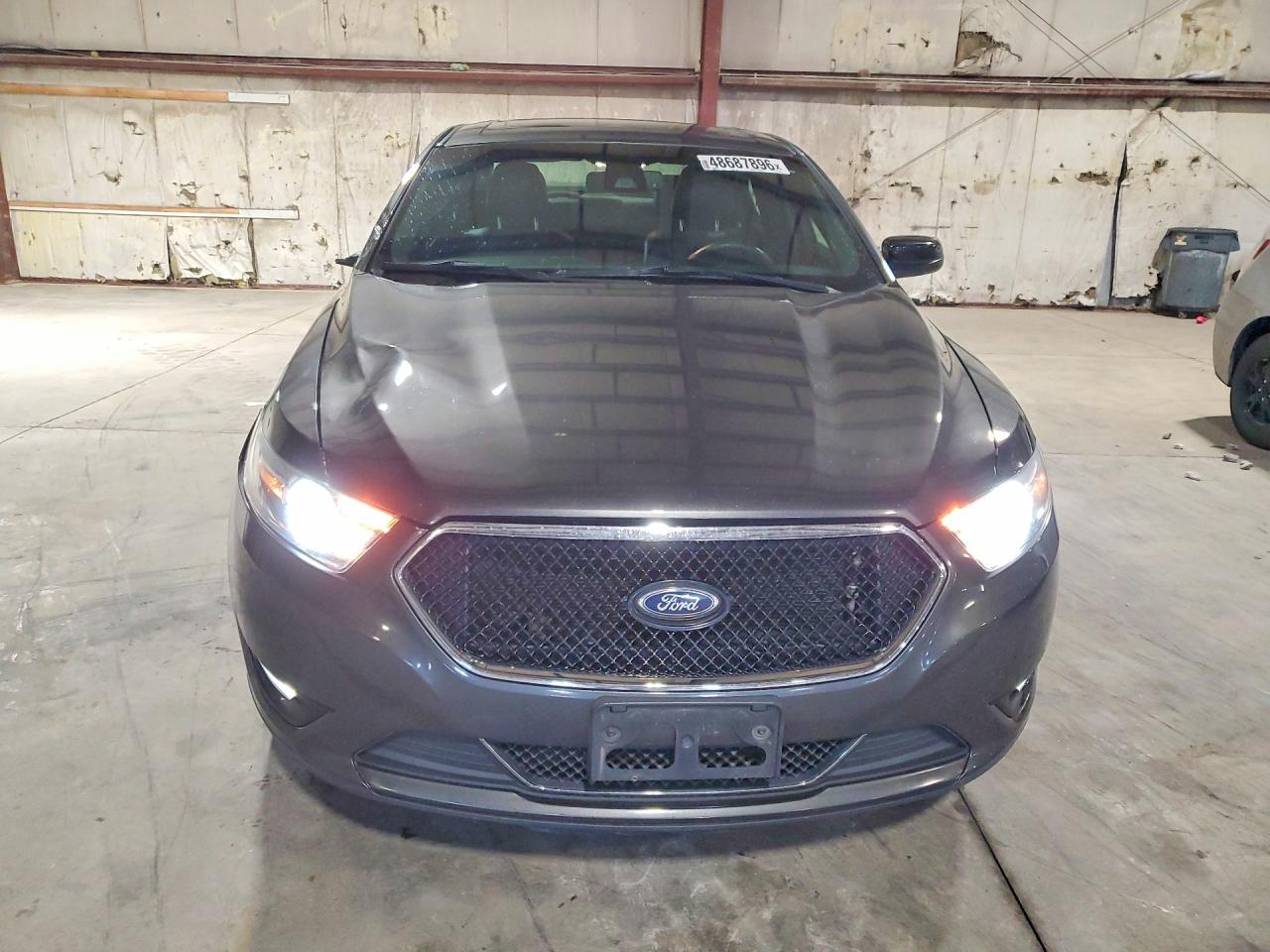2015 FORD TAURUS SHO photo 13