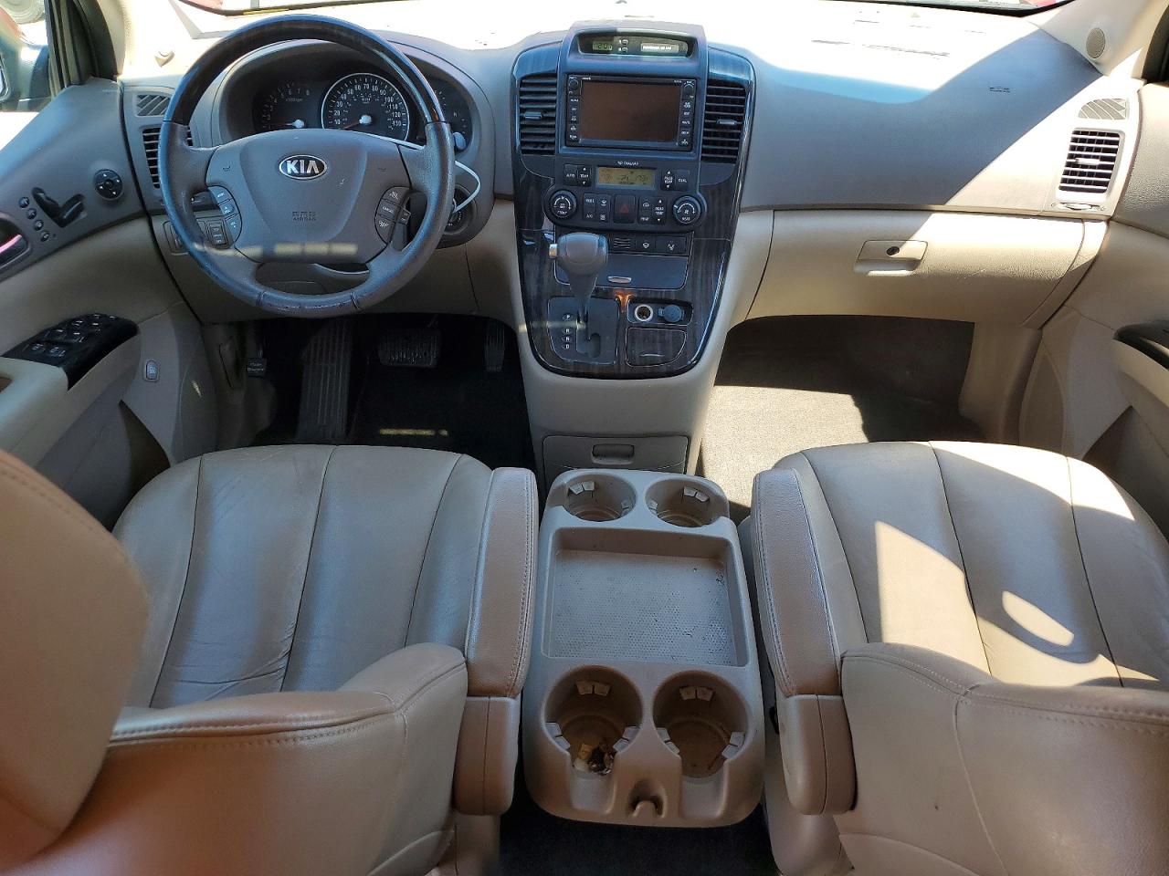 2012 KIA SEDONA EX photo 15