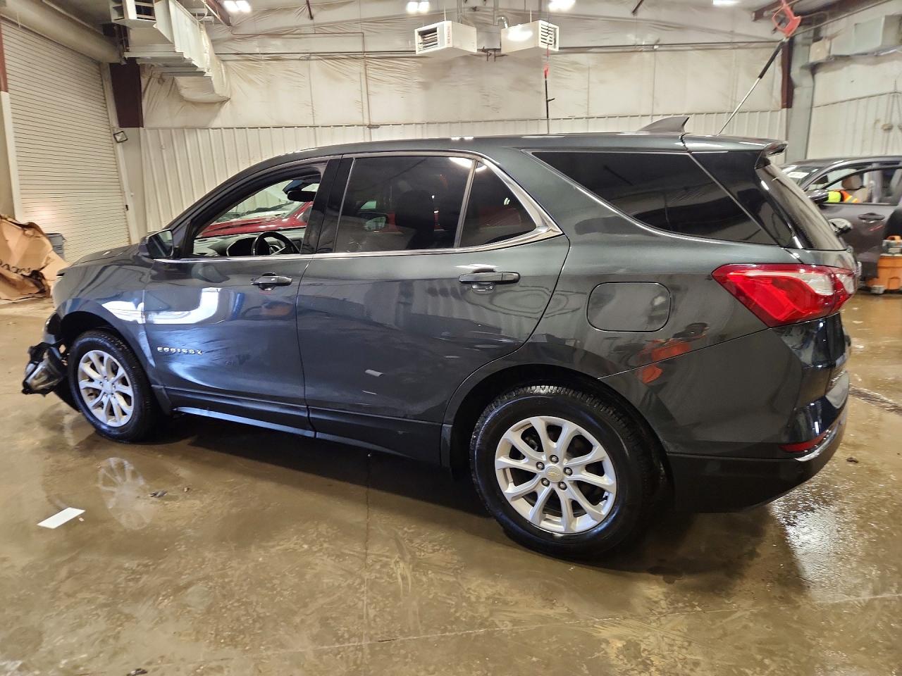 2020 CHEVROLET EQUINOX LT photo 2