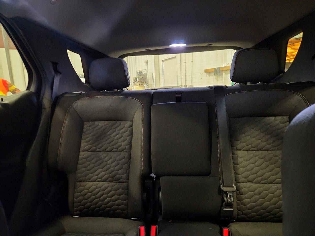 2020 CHEVROLET EQUINOX LT photo 10