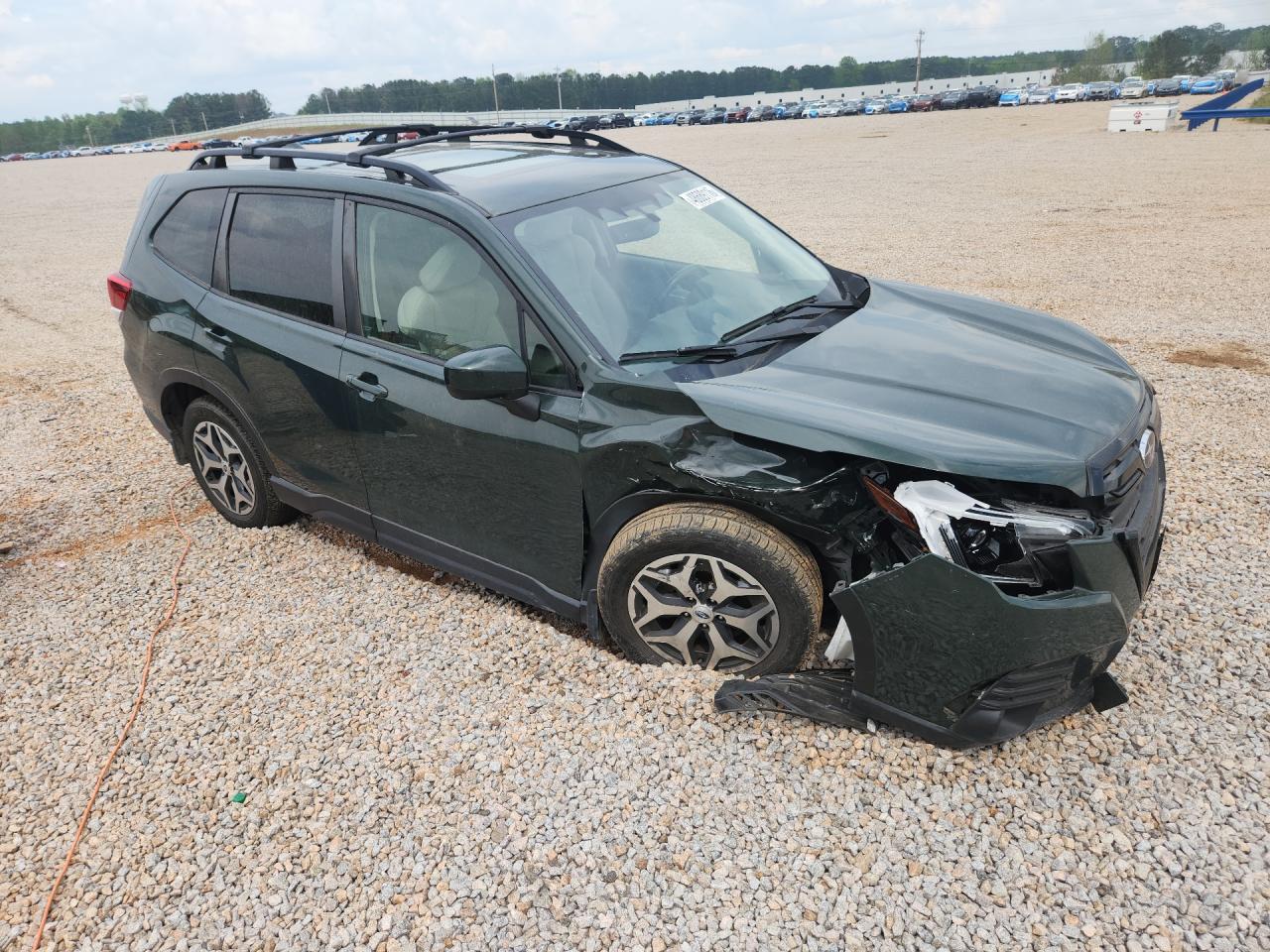 2022 SUBARU FORESTER PREMIUM photo 7