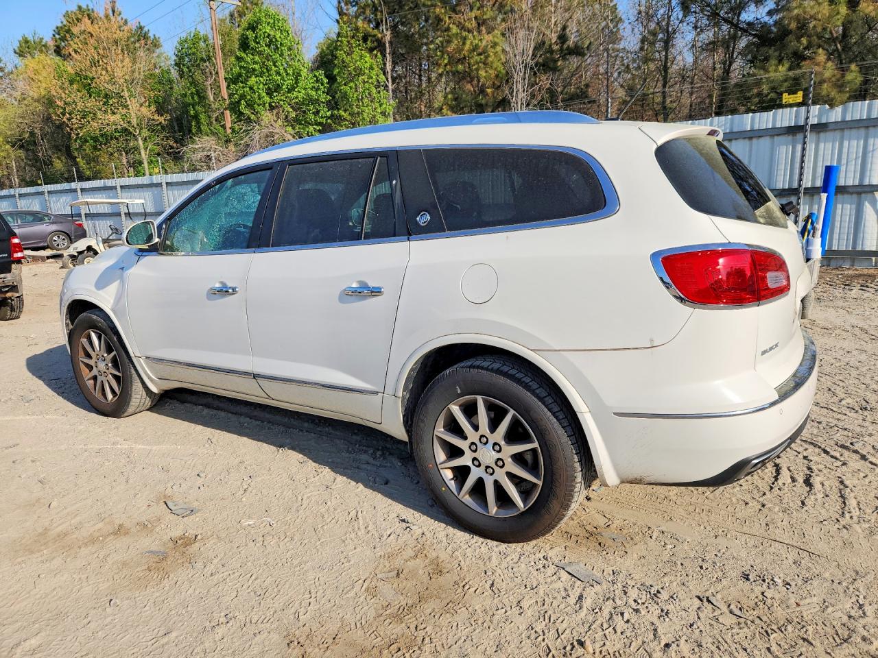 2014 BUICK ENCLAVE photo 3