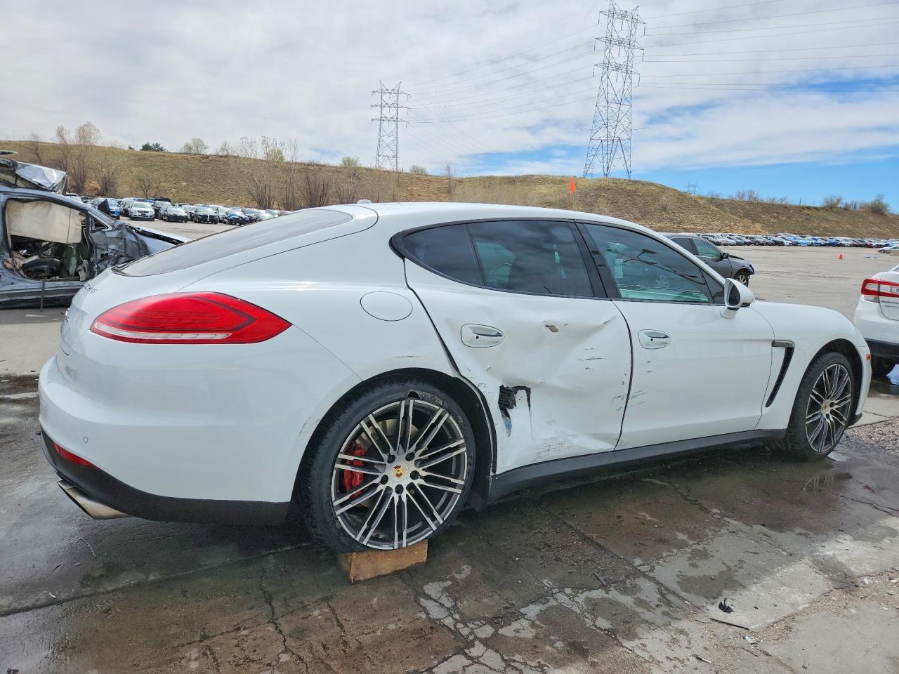 2015 PORSCHE PANAMERA TURBO photo 3