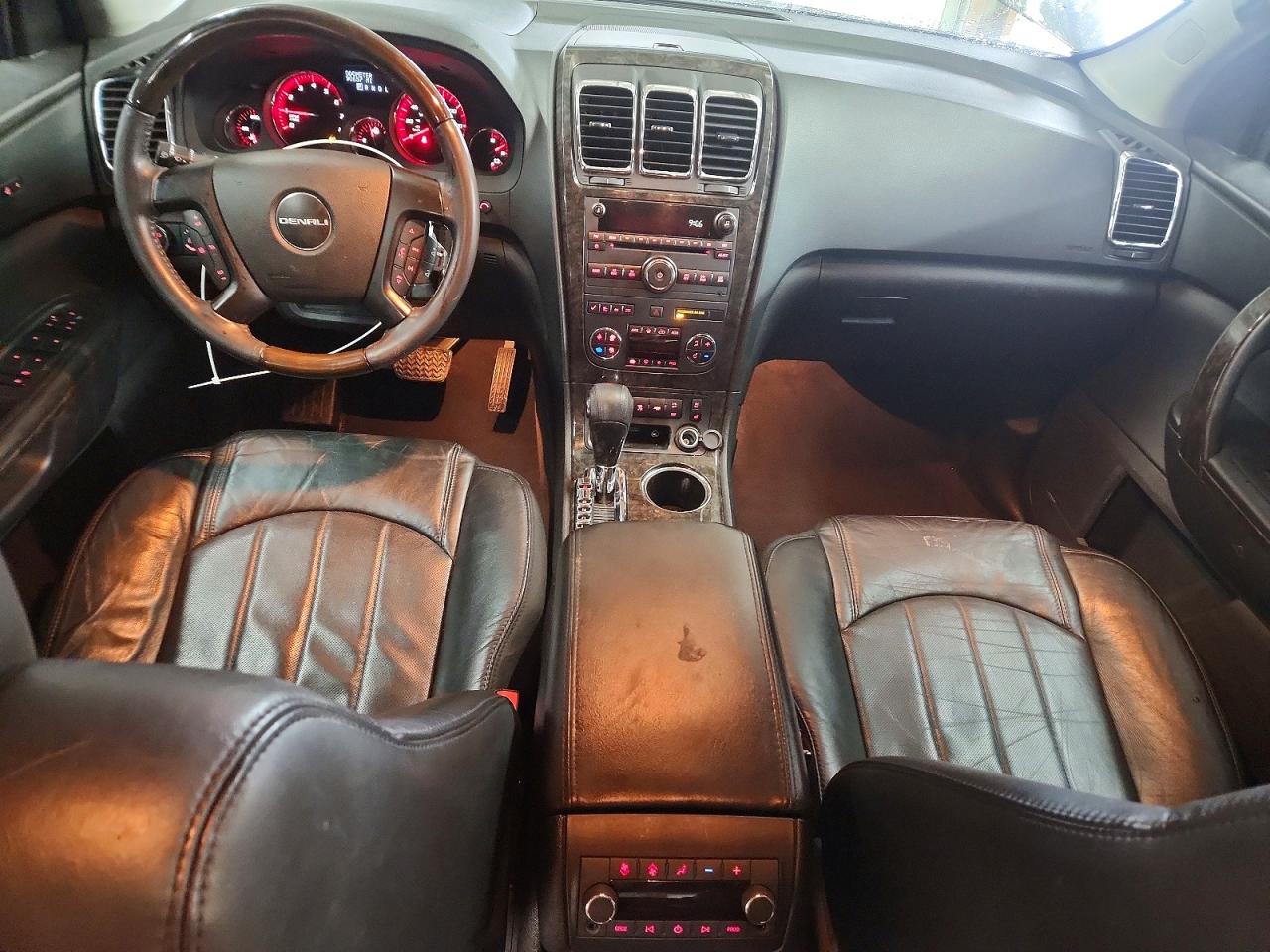 2011 GMC ACADIA DENALI photo 15
