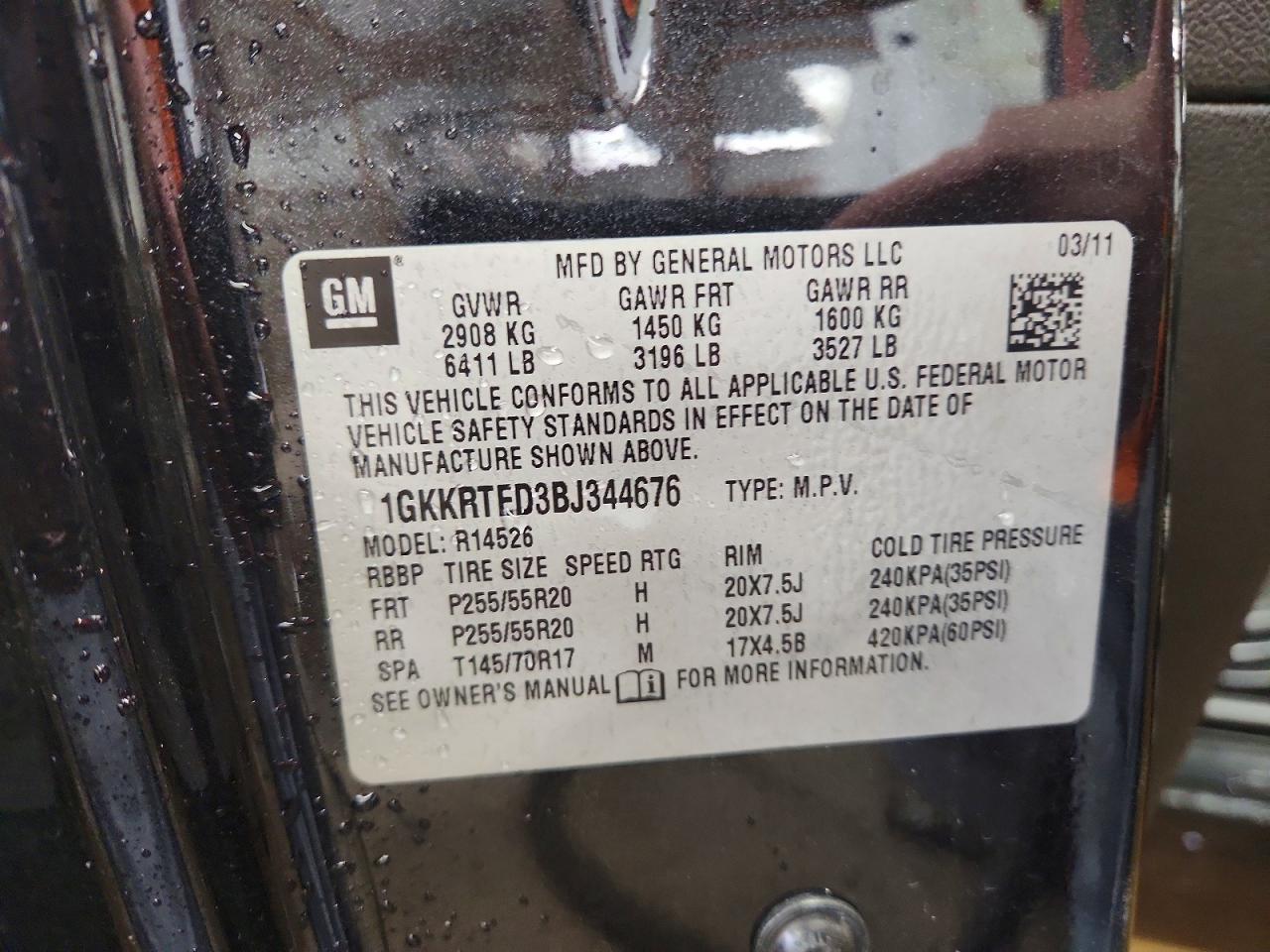 2011 GMC ACADIA DENALI photo 27