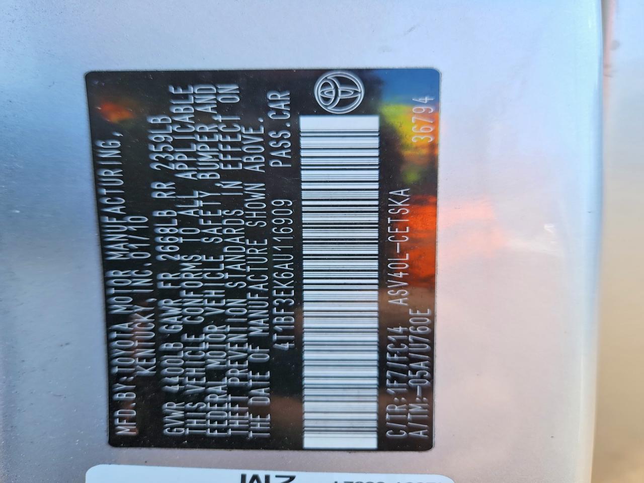 2010 TOYOTA CAMRY SE photo 25