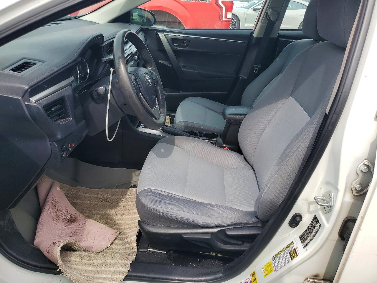 2014 TOYOTA COROLLA L photo 7