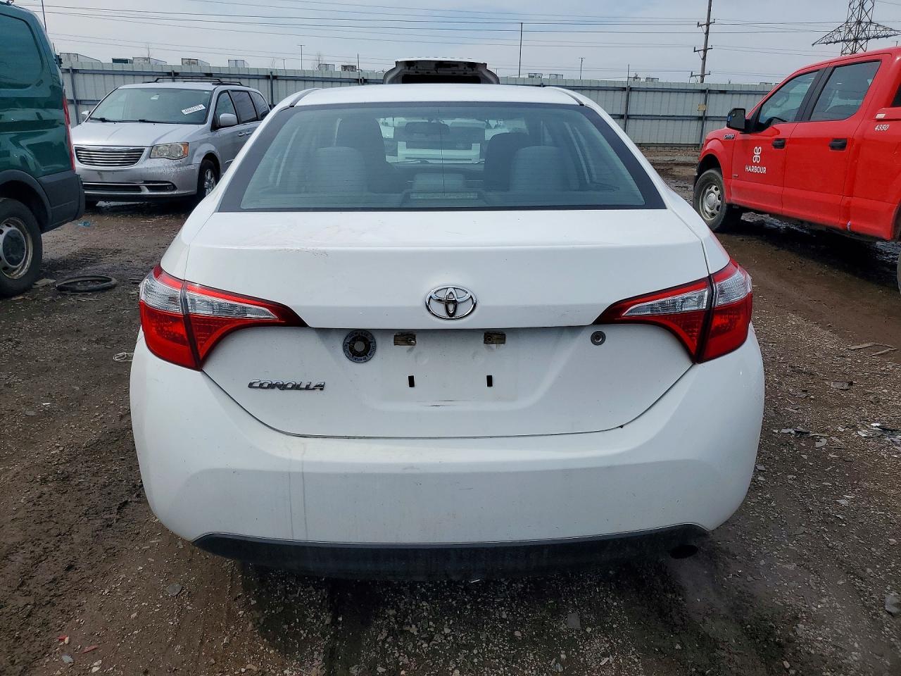 2014 TOYOTA COROLLA L photo 6