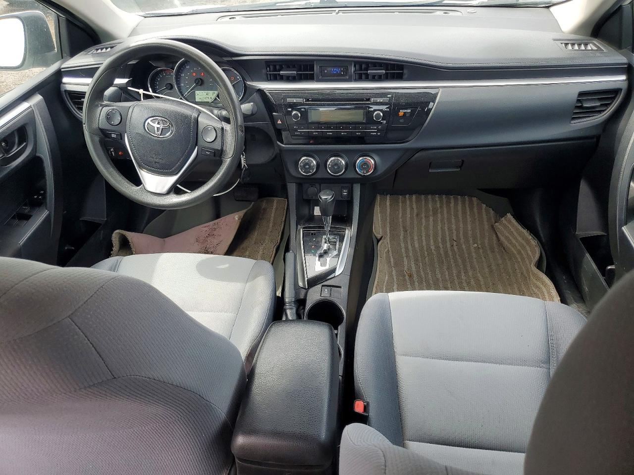 2014 TOYOTA COROLLA L photo 8