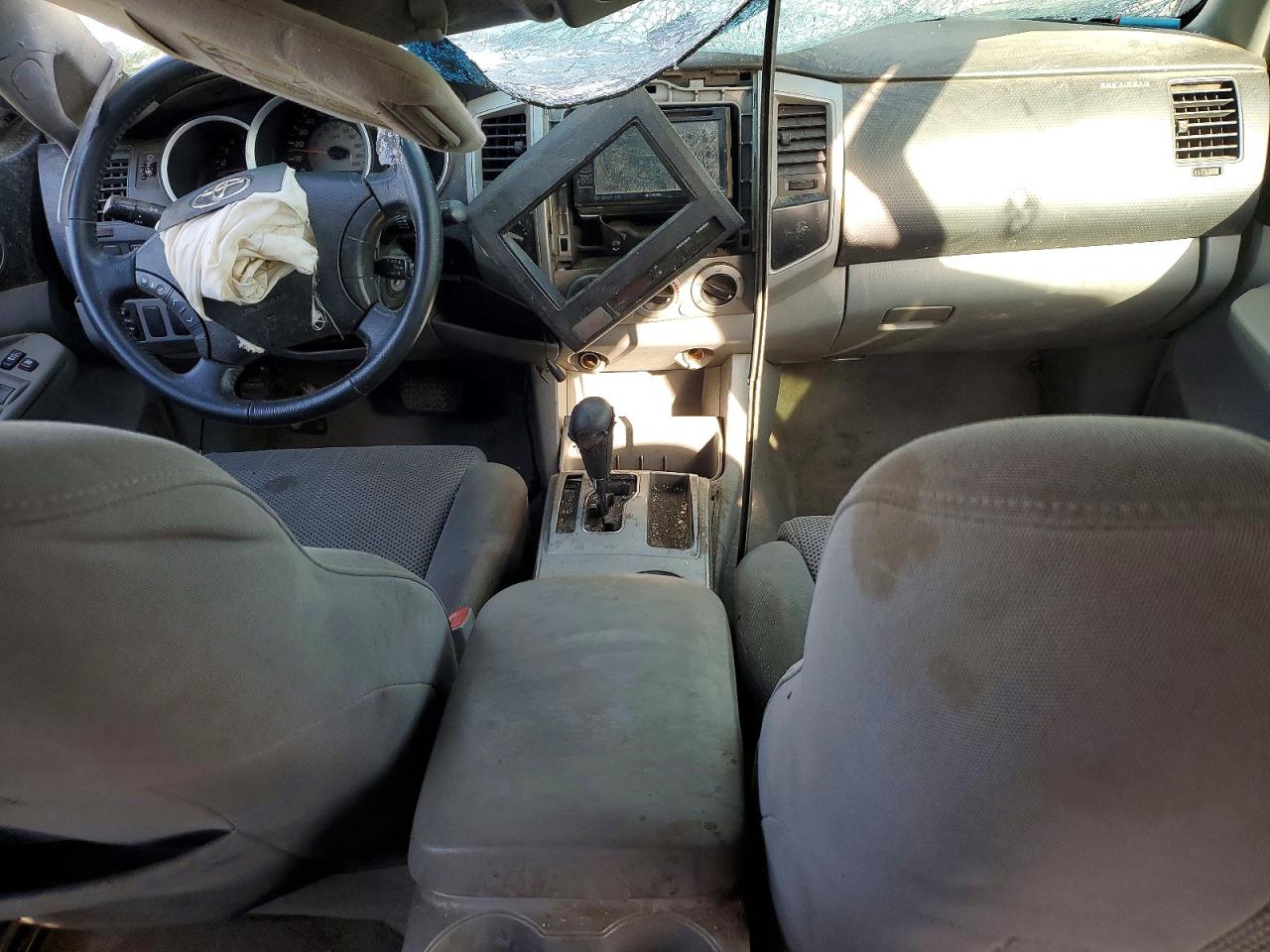 2008 TOYOTA TACOMA V6 photo 22