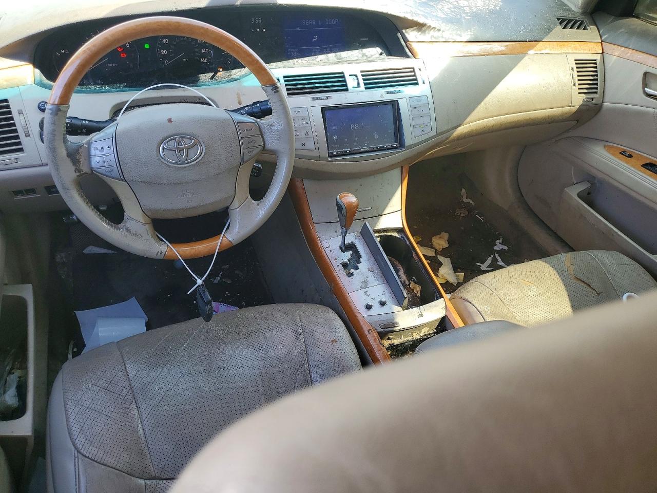 2005 TOYOTA AVALON LIMITED photo 15