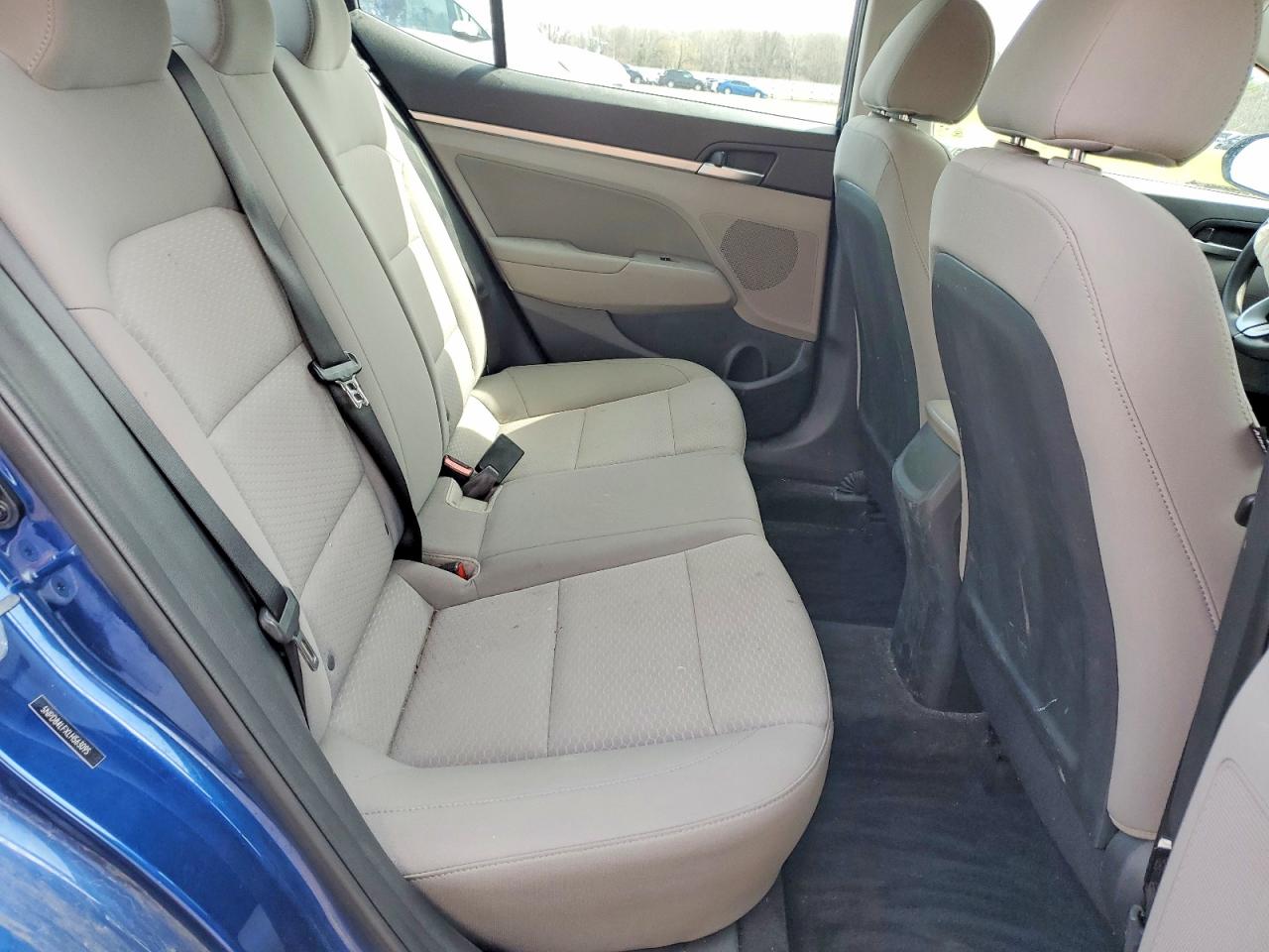 2020 HYUNDAI ELANTRA SEL photo 19