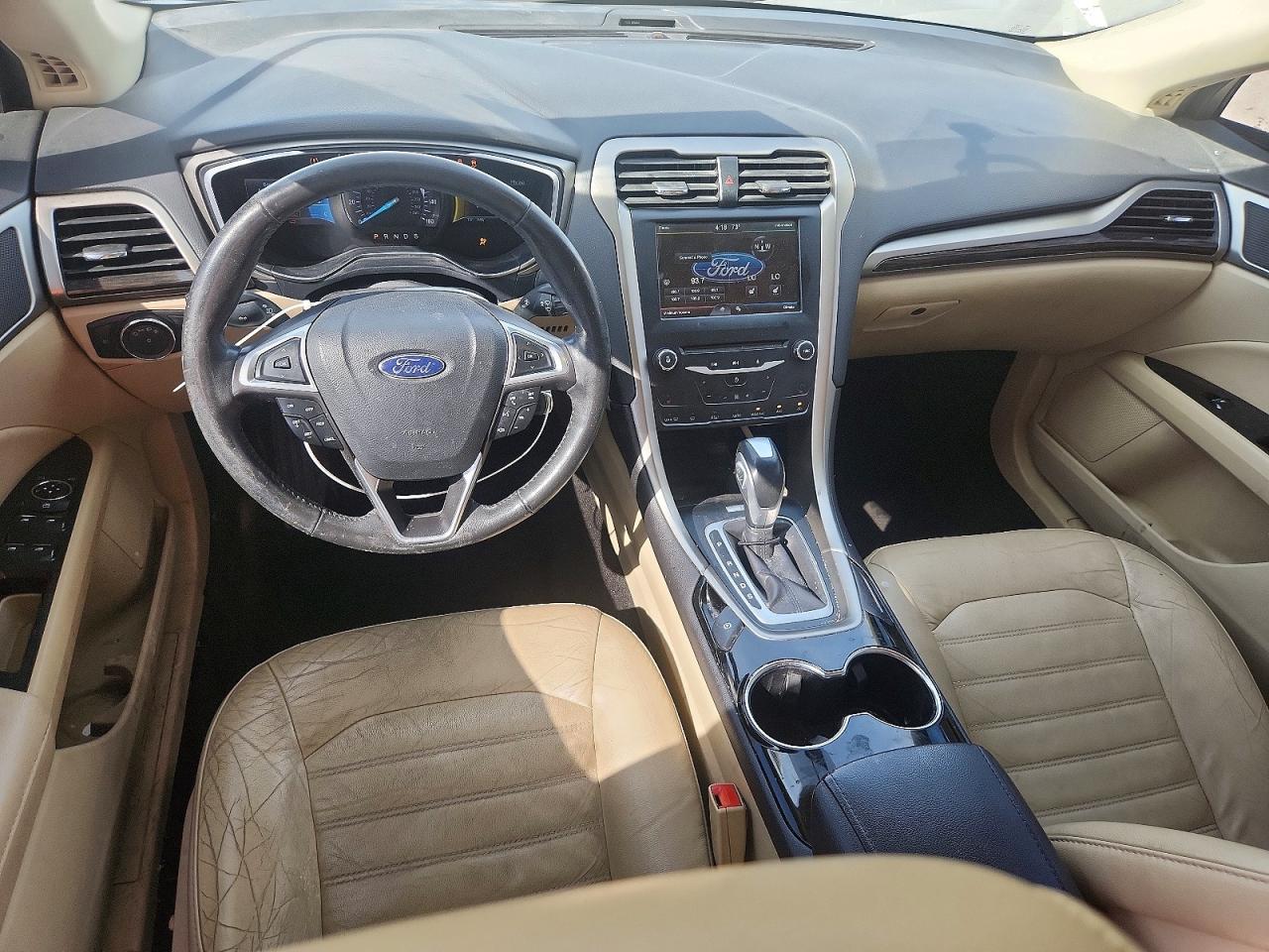 2014 FORD FUSION SE photo 22