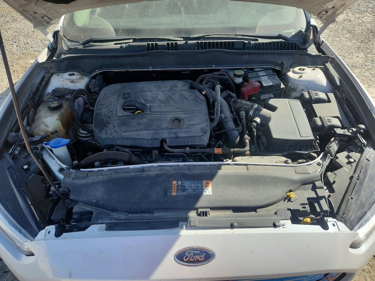 2014 FORD FUSION SE photo 31
