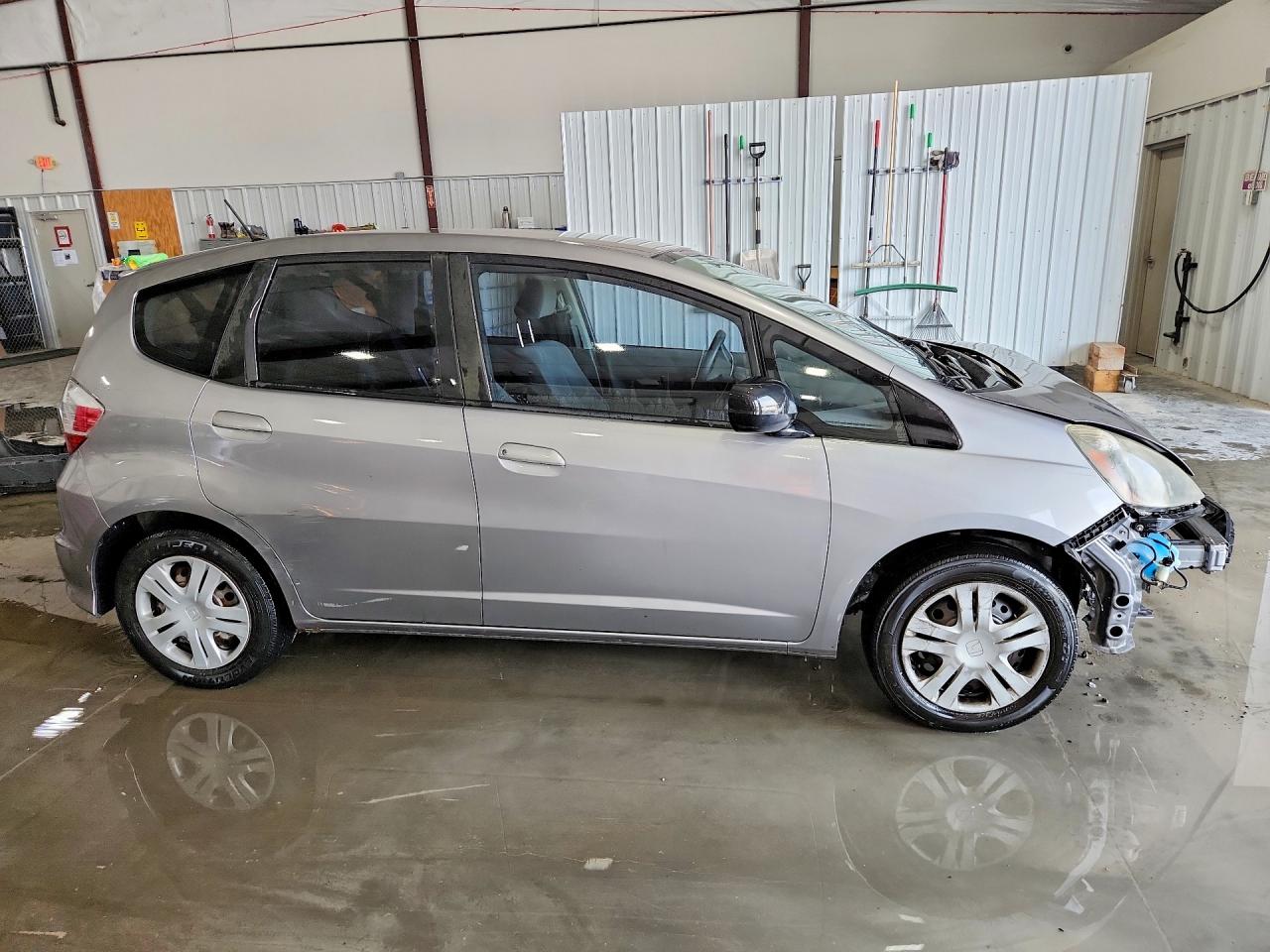 2009 HONDA FIT photo 10
