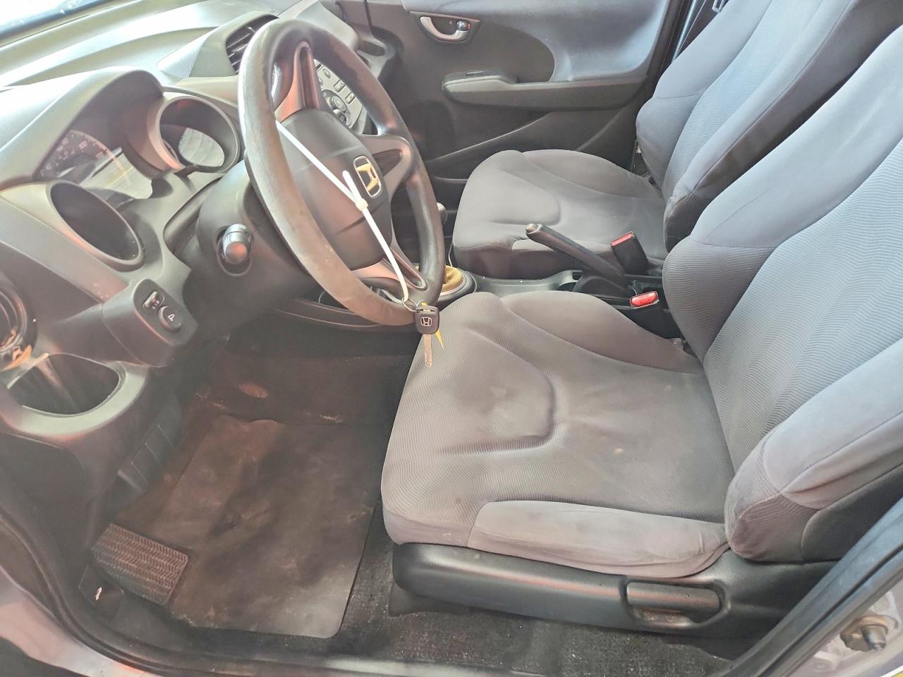 2009 HONDA FIT photo 19