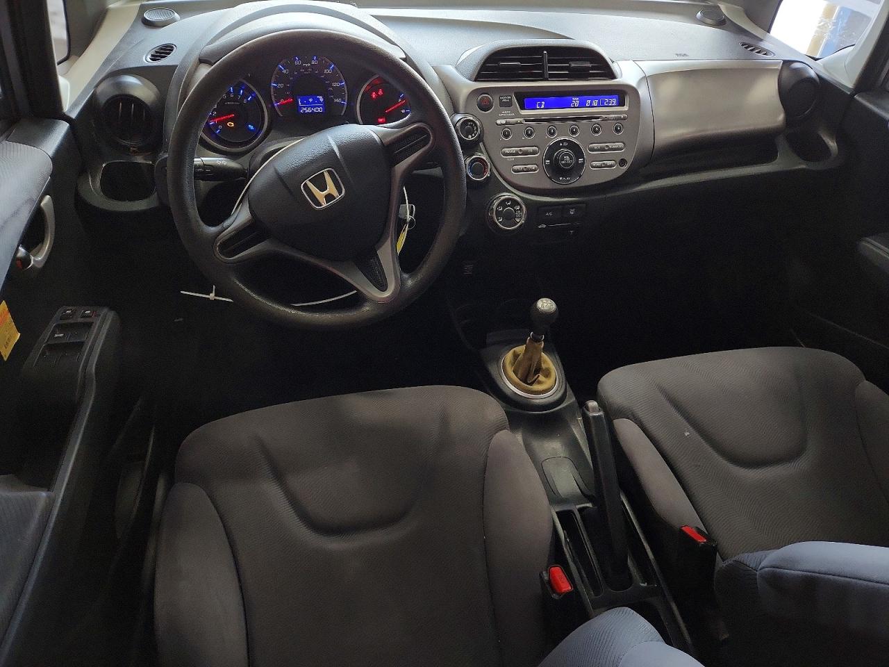 2009 HONDA FIT photo 22