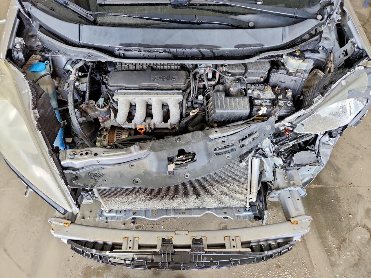 2009 HONDA FIT photo 31