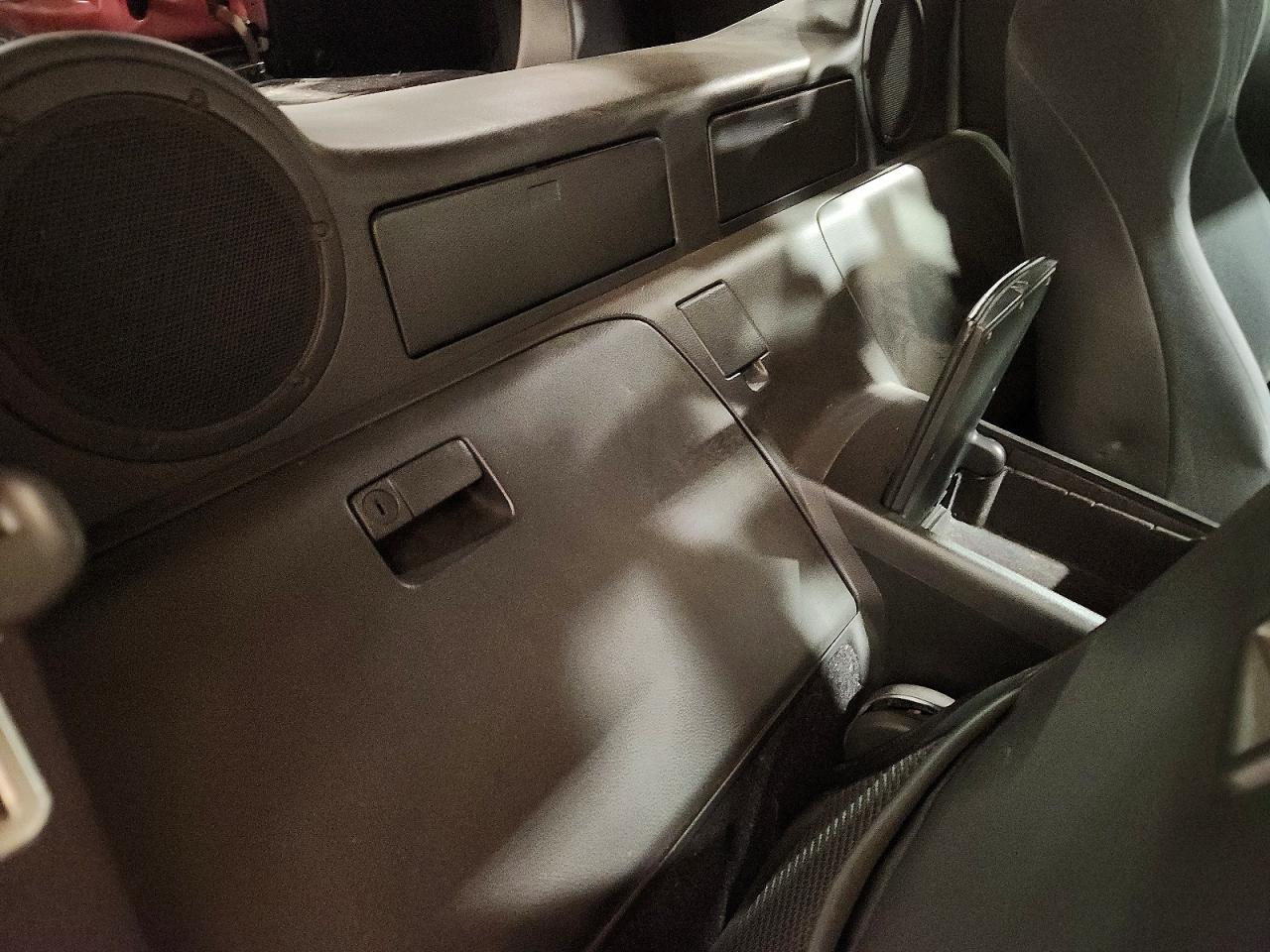 2005 NISSAN 350Z BASE photo 28