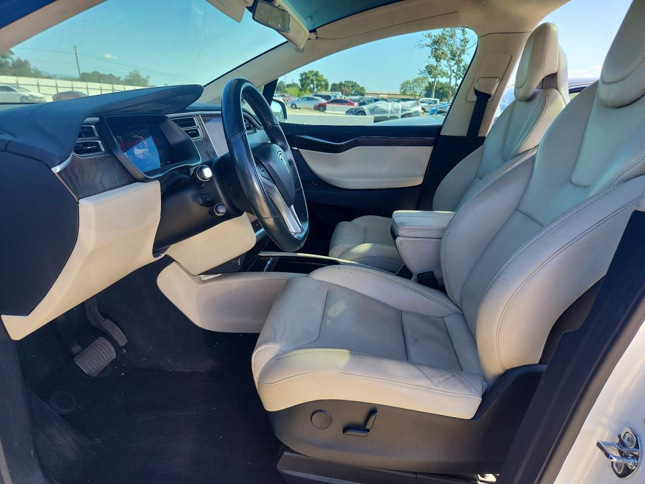 2018 TESLA MODEL X photo 7