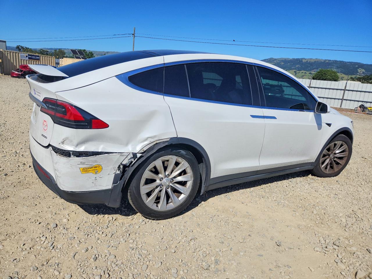 2018 TESLA MODEL X photo 3