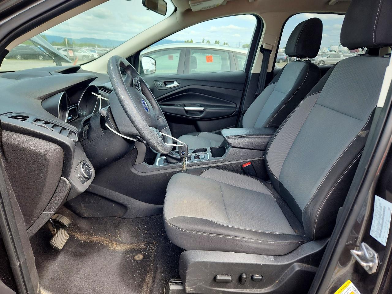 2017 FORD ESCAPE SE photo 7