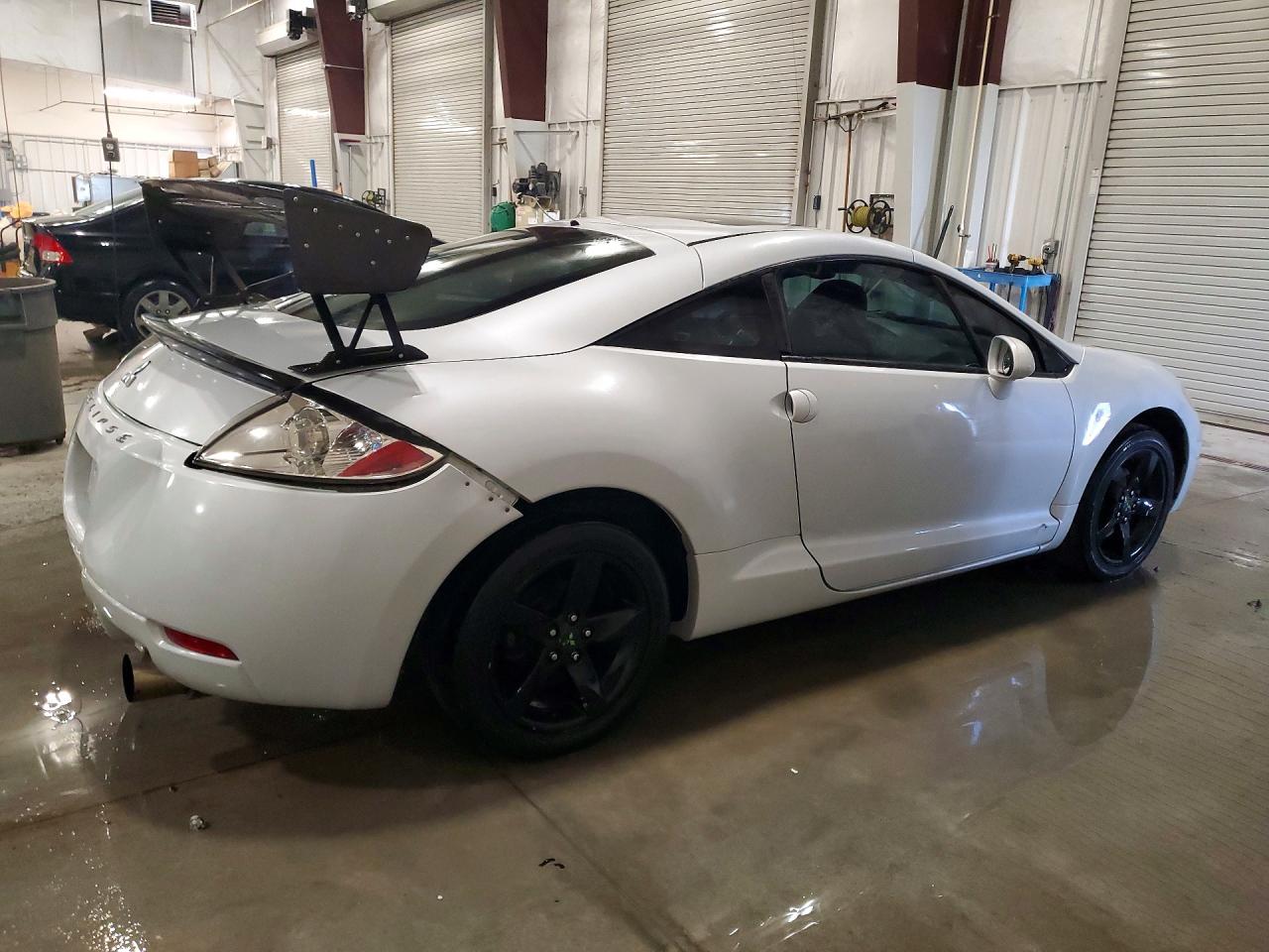 2006 MITSUBISHI ECLIPSE GS photo 5