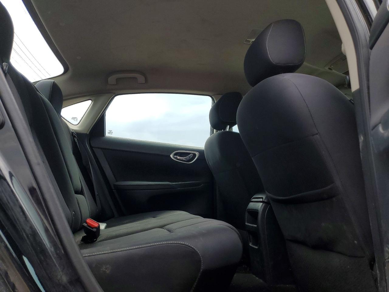 2018 NISSAN SENTRA S photo 19