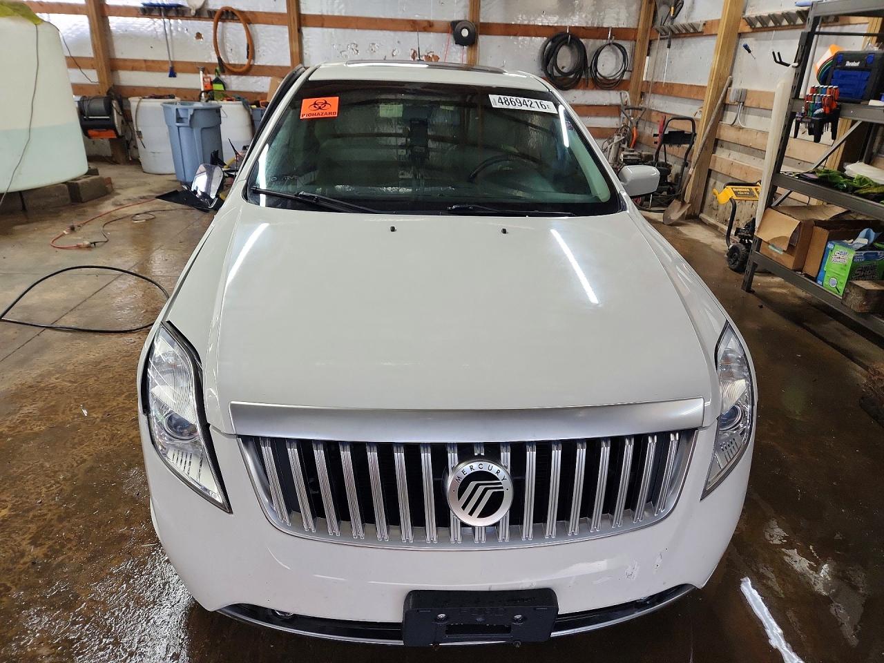 2010 MERCURY MILAN PREMIER photo 9