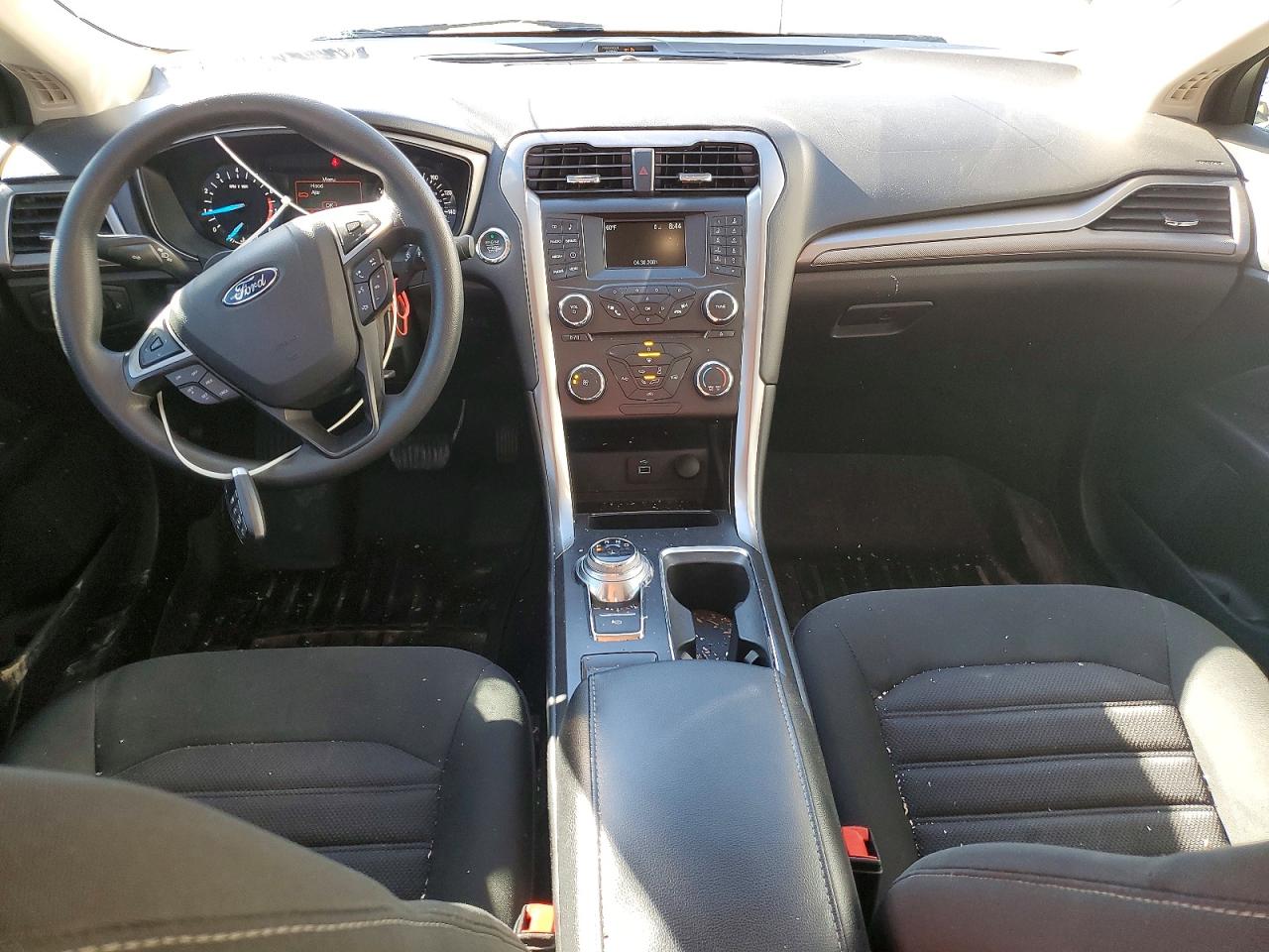 2017 FORD FUSION SE photo 15