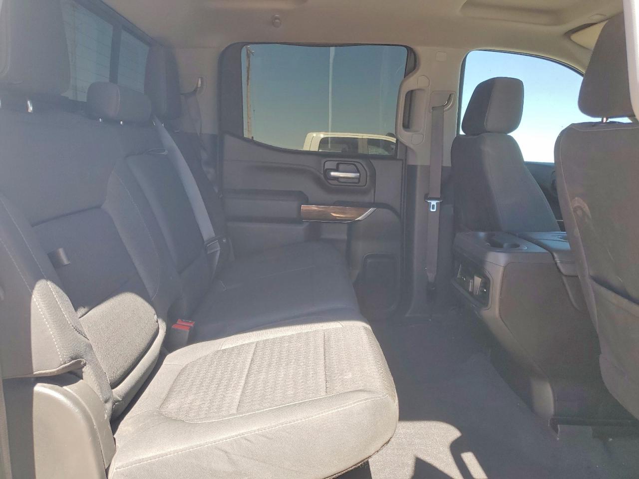 2020 CHEVROLET SILVERADO K1500 RST photo 28