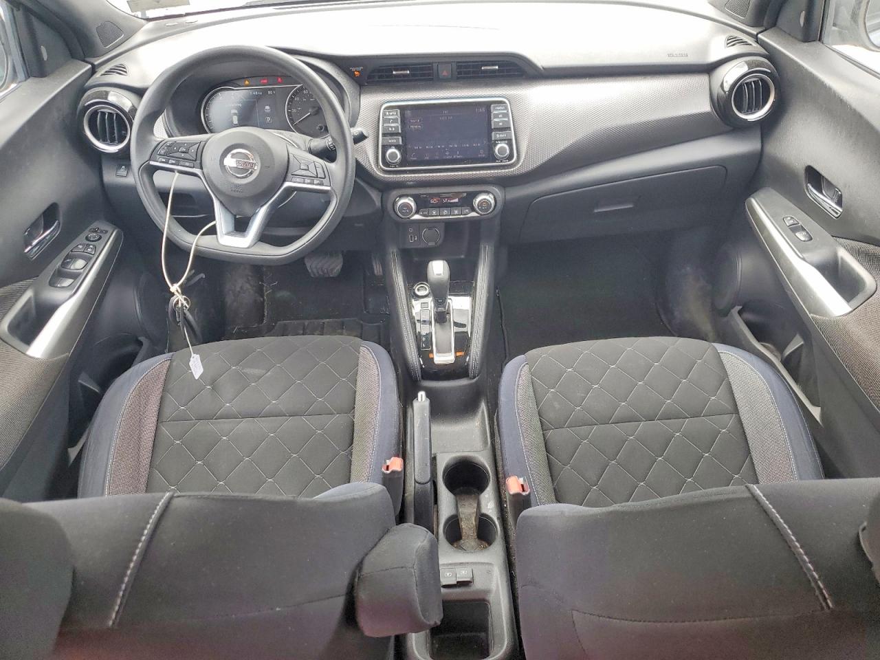 2018 NISSAN KICKS SV photo 15