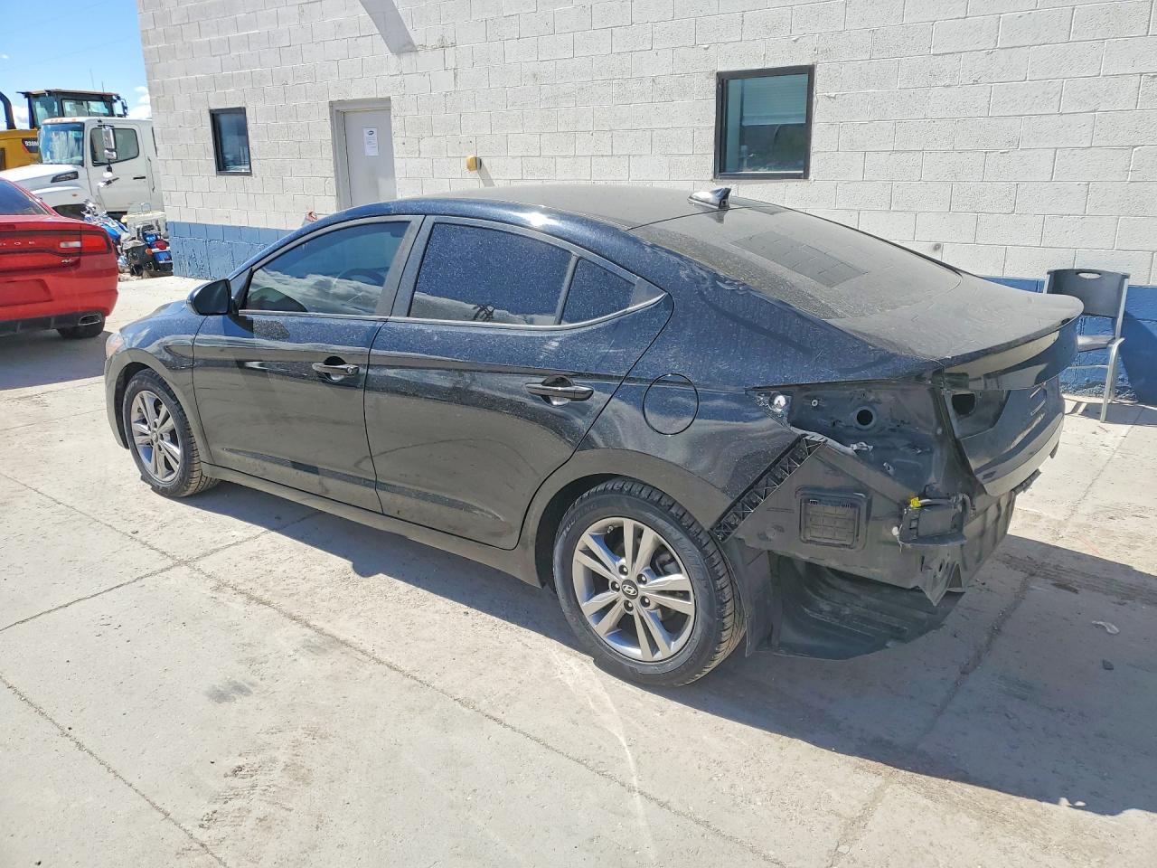 2018 HYUNDAI ELANTRA SEL photo 3