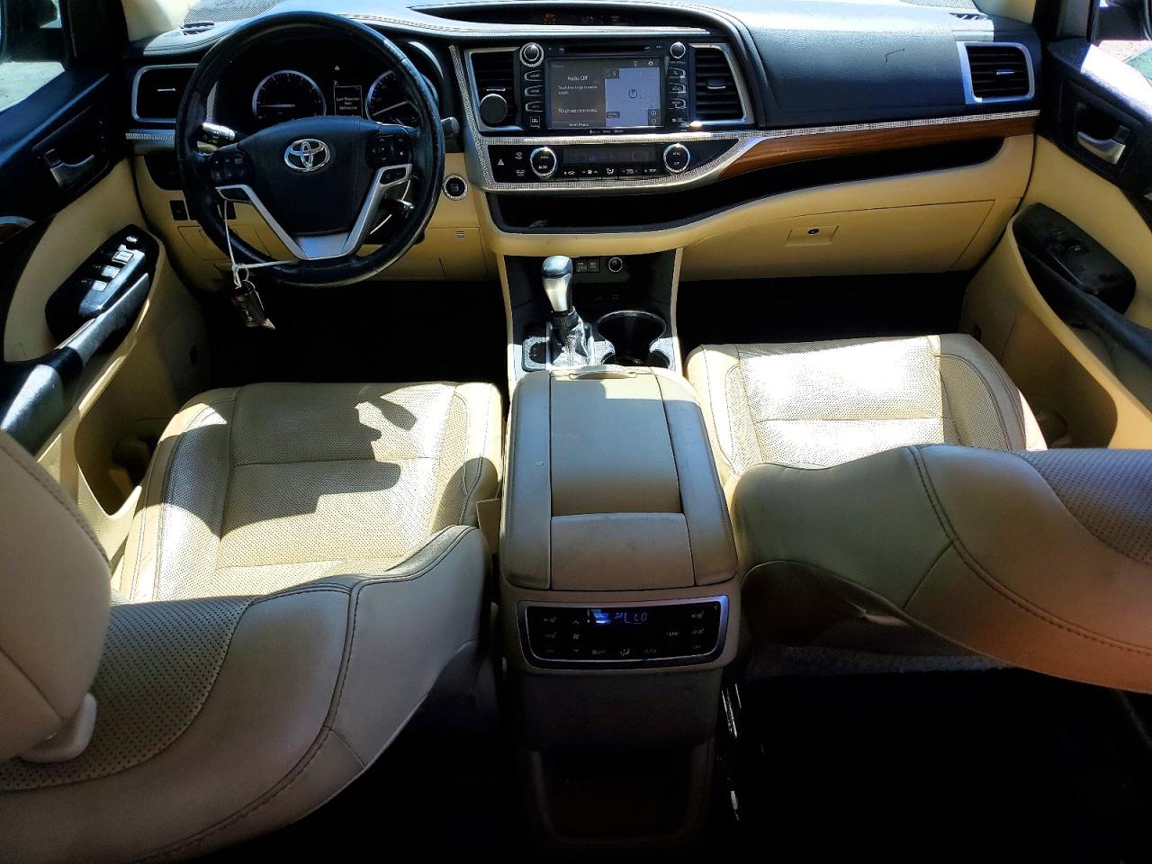2018 TOYOTA HIGHLANDER LIMITED PLATINUM photo 15